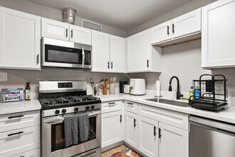 4102 W Virginia Ave, Unit SI ID1244352P in Phoenix, AZ - Building Photo - Building Photo