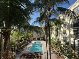 1900 Van Buren St in Hollywood, FL - Building Photo