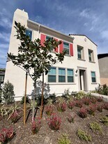 641 Edward Scholle Dr in Camarillo, CA - Building Photo