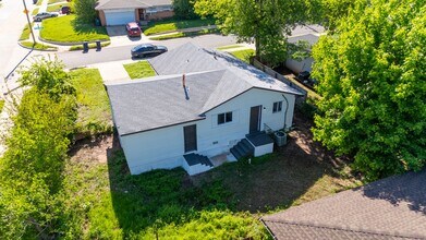 2613 N Rhode Island Ave in Oklahoma City, OK - Building Photo - Building Photo