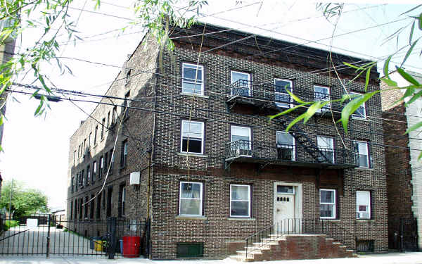 297-299 Oliver St in Newark, NJ - Foto de edificio - Building Photo