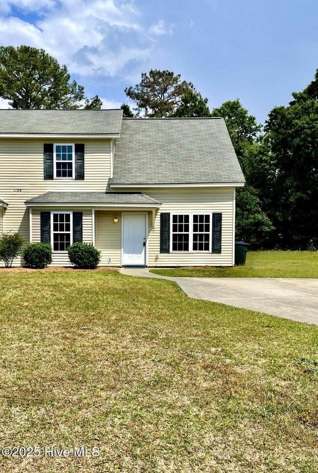 1139 Brownlea Dr