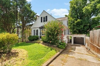 887 Poplar Rd in Charleston, WV - Building Photo - Building Photo