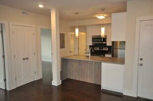 660 Massachusetts Ave, Unit 7 in Boston, MA - Building Photo