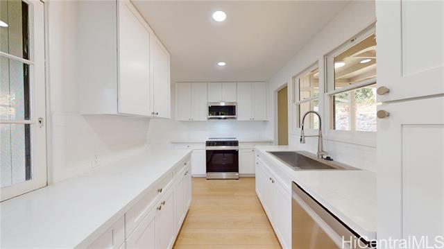 property at 3271 Paty Dr