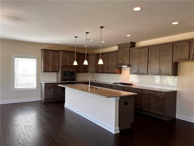 3755 Crestland Ln in Cumming, GA - Building Photo - Building Photo