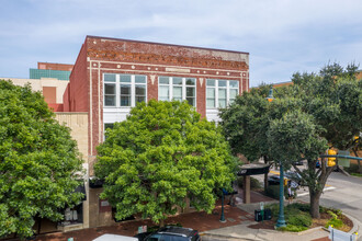 Main Street Living in Columbia, SC - Foto de edificio - Building Photo