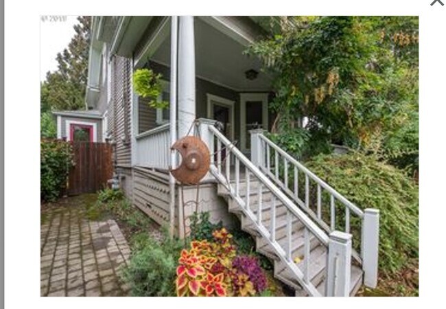 1422 SE 34th Ave in Portland, OR - Building Photo - Building Photo