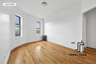 100 Convent Ave in New York, NY - Building Photo - Building Photo