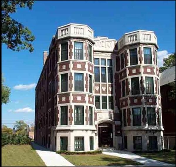 Wilshire Apartments in Detroit, MI - Foto de edificio