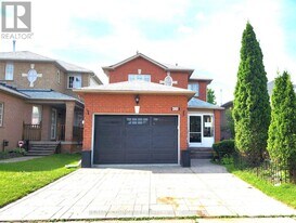 435 Stonegate Ave in Oshawa, ON - Building Photo