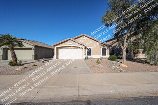 42610 W Michaels Dr in Maricopa, AZ - Building Photo