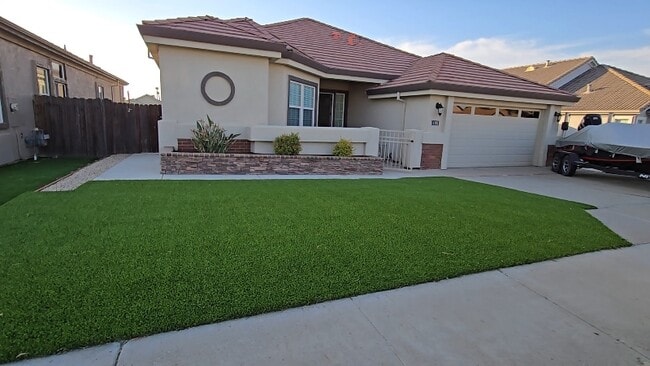 property at 4191 Beacon Pl