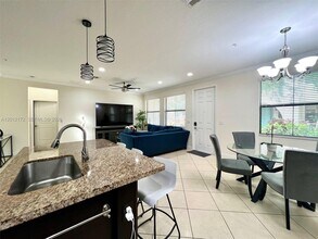 3311 NW 125th Way in Sunrise, FL - Building Photo - Building Photo