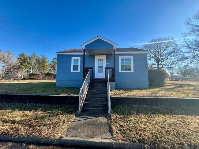 property at 412 Shade St