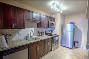 609 Clara Ave, Unit 1