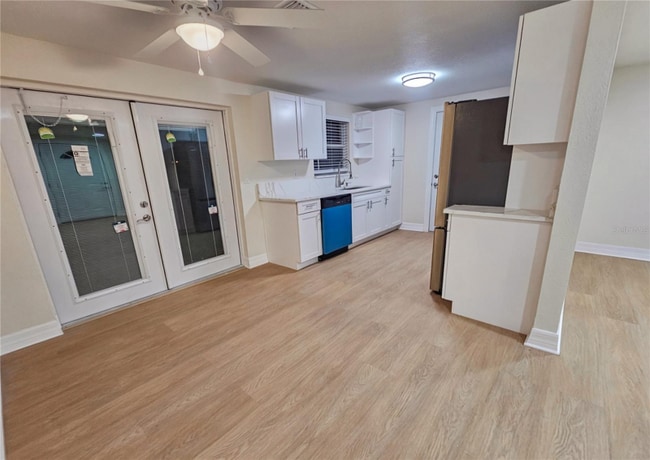 8730 Sabal Way in Port Richey, FL - Building Photo - Building Photo