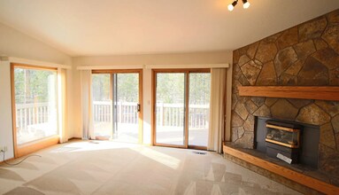 22 Klamath Ln in Sunriver, OR - Building Photo - Building Photo