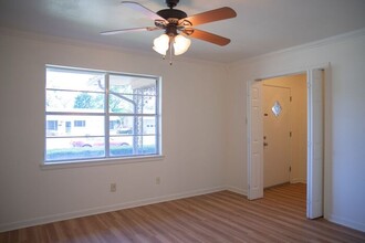 1521 Plainview St in Tyler, TX - Building Photo - Building Photo