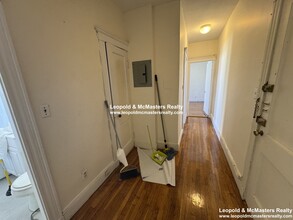 130 Washington St, Unit Washington street 54 in Boston, MA - Building Photo - Building Photo