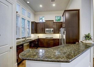 1853 Dart St in Houston, TX - Building Photo - Building Photo