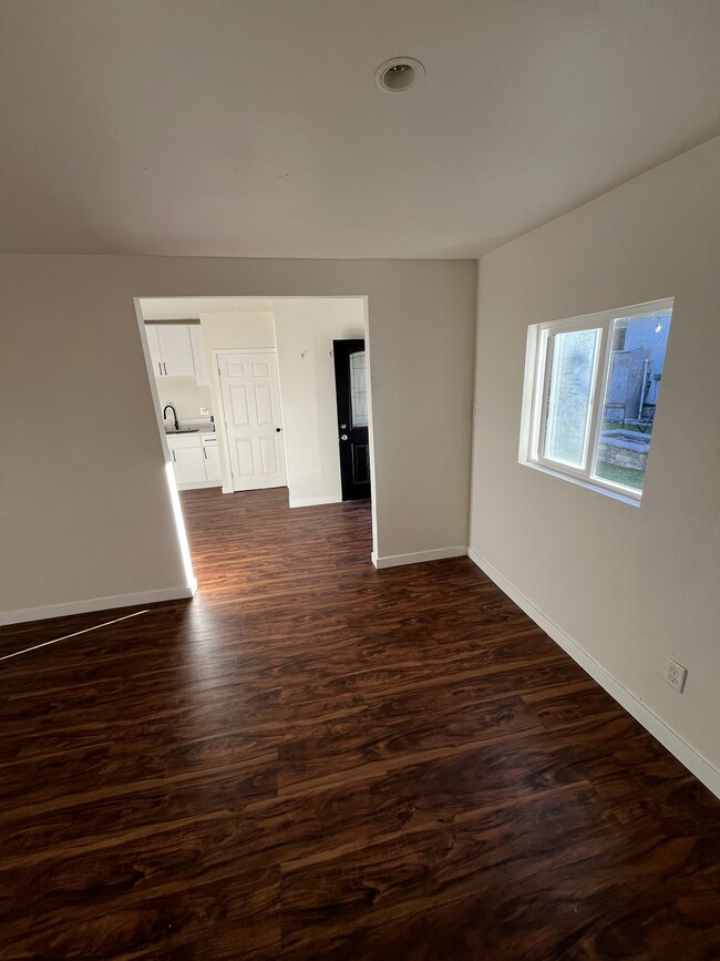 15704 Crenshaw Blvd in Gardena, CA - Building Photo - Building Photo