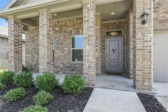 9733 Serviceberry Ln in Crowley, TX - Building Photo - Building Photo
