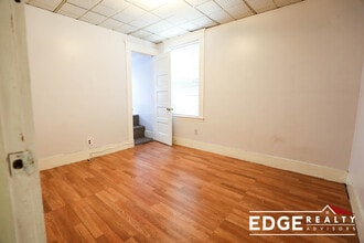 63 Easton St, Unit 2 in Boston, MA - Building Photo - Building Photo