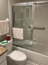 5508 Salem Square Dr S in Palm Harbor, FL - Building Photo - Building Photo