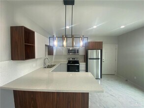 12 Hidden Hls St in Mission, TX - Building Photo - Building Photo