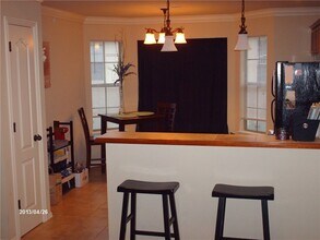 2624 N Valencia Ave in Fayetteville, AR - Foto de edificio - Building Photo