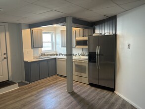 21 Kenyon Ave in Pawtucket, RI - Building Photo - Building Photo