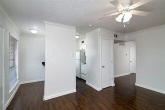 2816 Throckmorton St in Dallas, TX - Building Photo - Building Photo