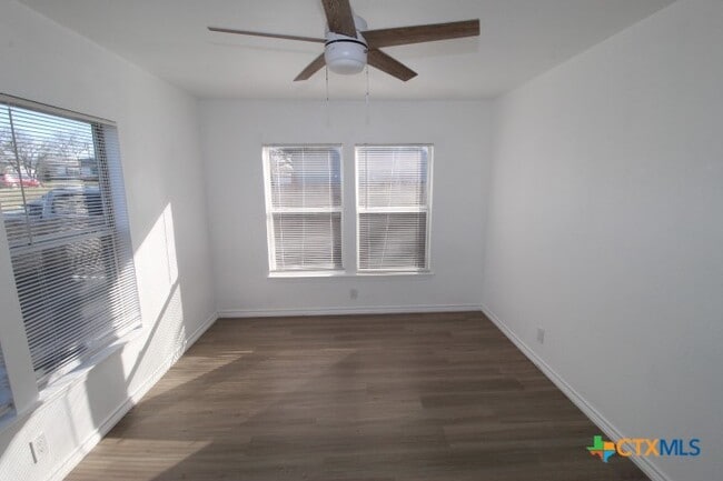 property at 1003 Estelle Ave