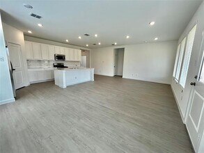 326 Sedalia Trl in Justin, TX - Building Photo - Building Photo