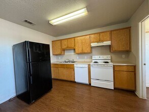 3301 Barcelona Dr in Killeen, TX - Building Photo - Building Photo