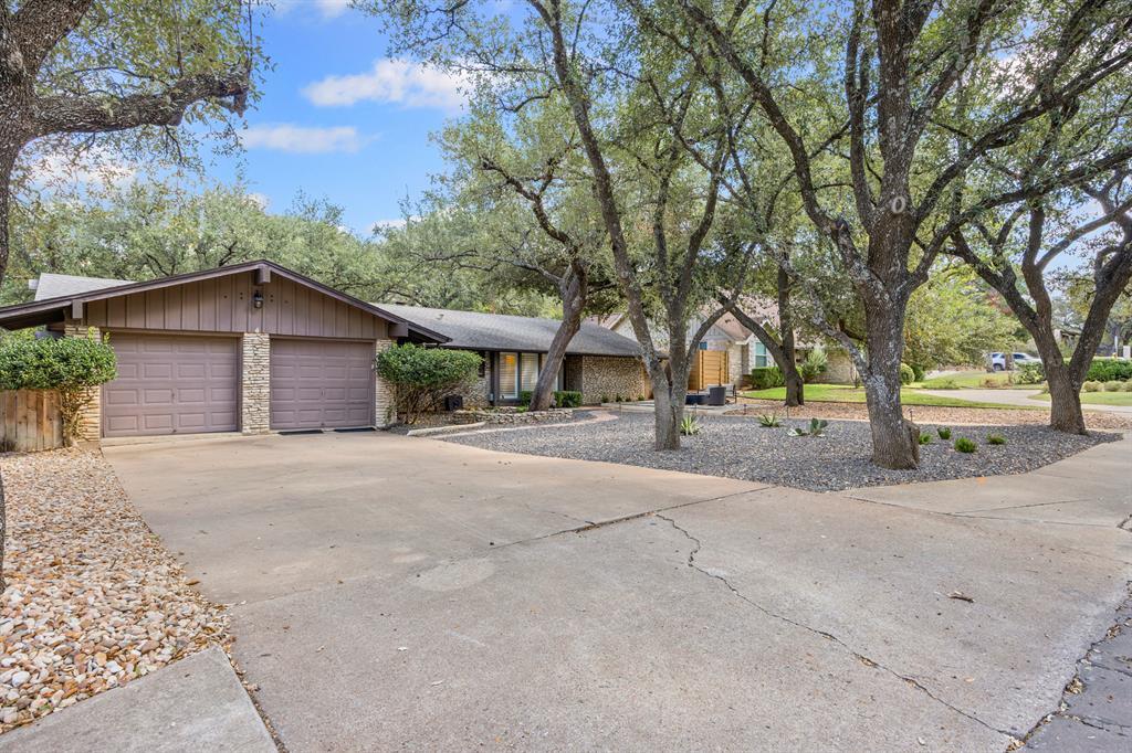 7103 Mesa Dr in Austin, TX - Building Photo