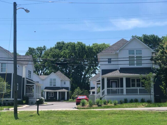 property at 509 Rosedale Ave