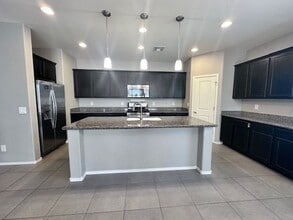 12050 W Hide Trail in Peoria, AZ - Building Photo - Building Photo