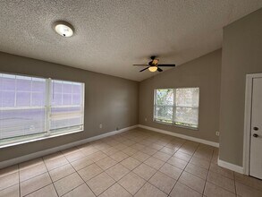 1143 Fremont Park Ave in Orlando, FL - Building Photo - Building Photo