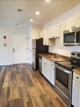 576 South Ave-Unit -#3 in Whitman, MA - Building Photo - Building Photo