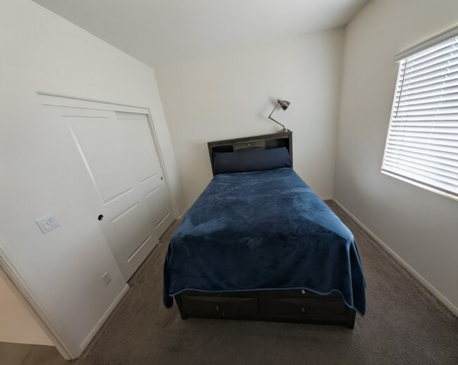 28410 Pinon Ct in Winchester, CA - Building Photo - Building Photo