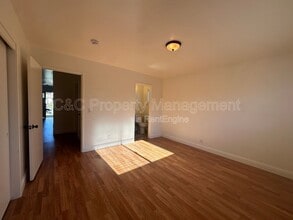 1126 Granada Ave in Salinas, CA - Building Photo - Building Photo