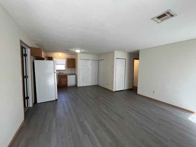 2949 W Elm St in Wichita, KS - Building Photo - Building Photo