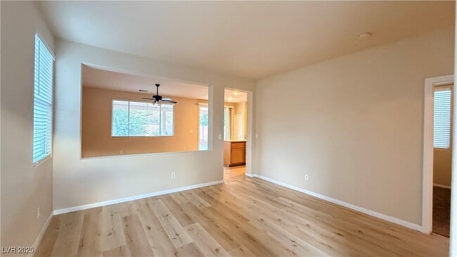 316 Sonoma Valley St in Las Vegas, NV - Building Photo - Building Photo