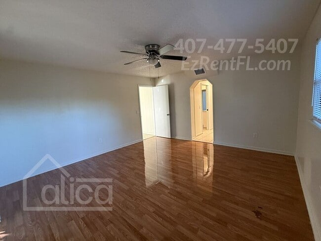 6240 Bolling Dr in Orlando, FL - Building Photo - Building Photo