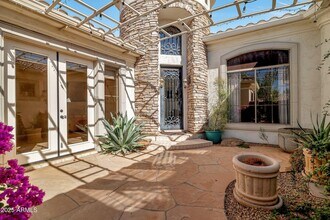 7694 E Manana Dr in Scottsdale, AZ - Building Photo - Building Photo