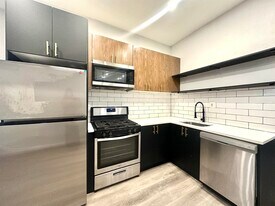 487 Central Ave in Jersey City, NJ - Building Photo