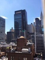 145 E 48th St in New York, NY - Building Photo