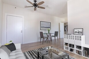 Modern Studios in Koreatown in Los Angeles, CA - Building Photo